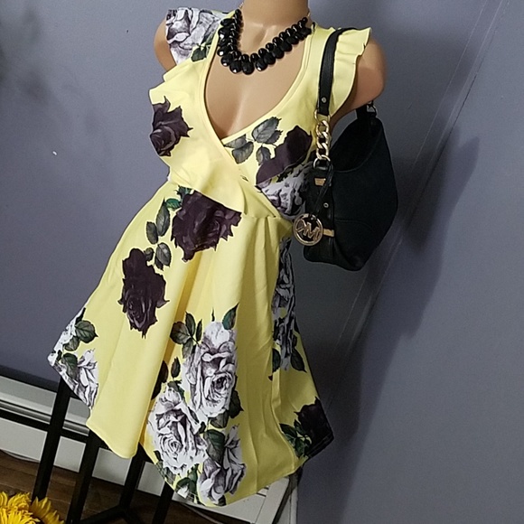 Dresses & Skirts - 2019 New Release Skater Floral Dress SEXY